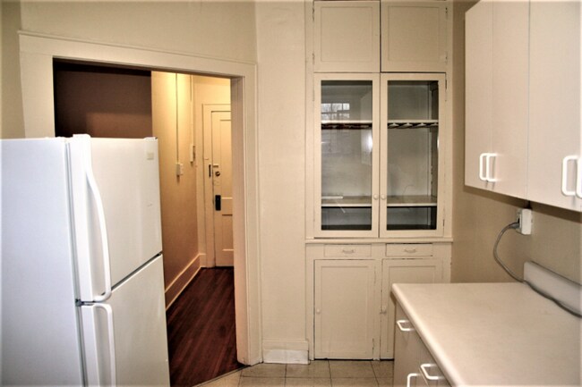 Foto del edificio - 1125 N Marion St