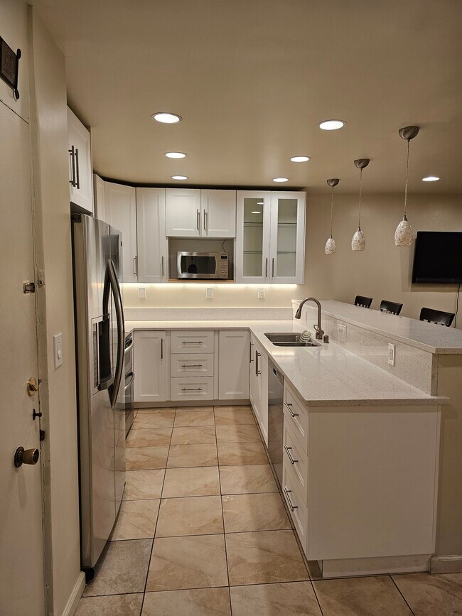Dishwasher Mirowvae - 11044 Ophir Dr