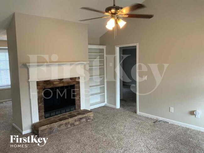 Building Photo - 82 Broadlands Dr