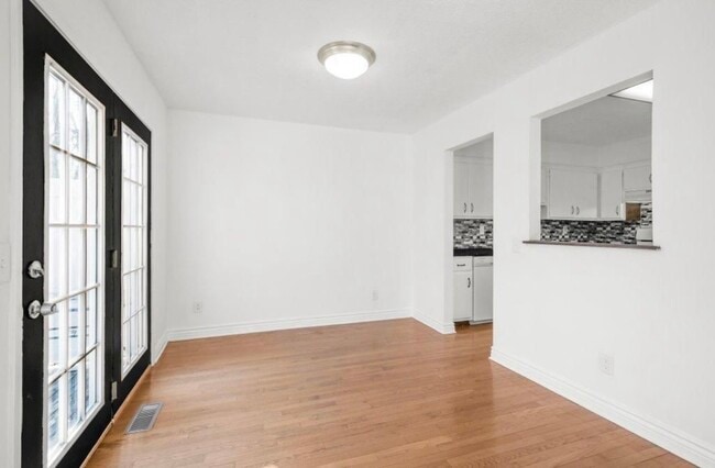 Building Photo - 5325 70th Cir N