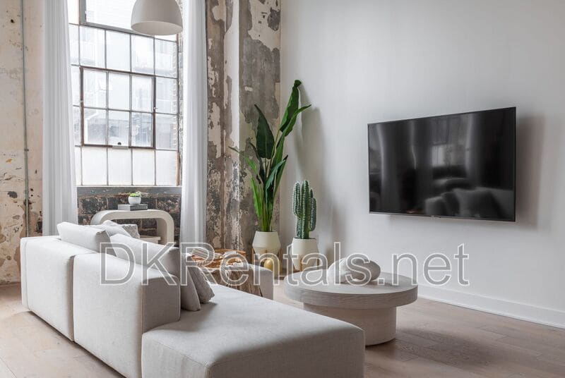 Foto principal - 650 Glen Iris Dr NE