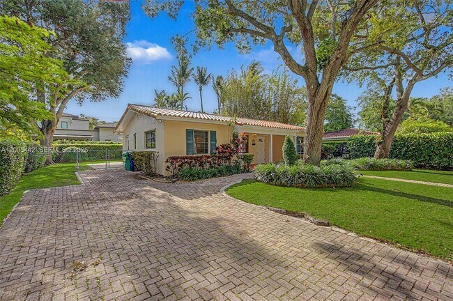 Foto del edificio - 8115 SW 63rd Pl