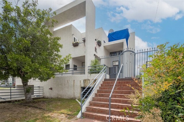 Foto del edificio - 1038 Allen Ave