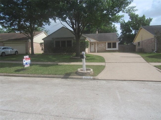 Foto del edificio - 22710 Leedstown Ln