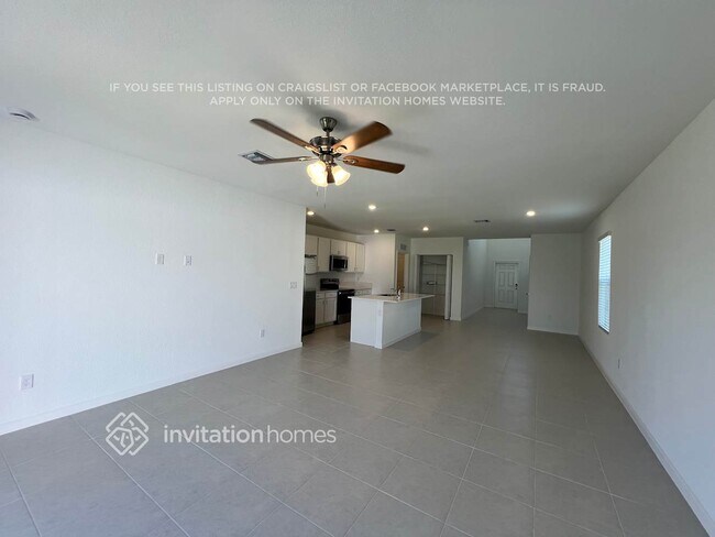 Foto del edificio - 714 Carlyle Way