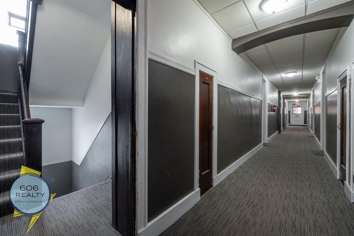 Foto del edificio - 4901 N Christiana Ave