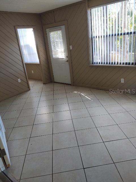 Foto del edificio - 4645 Fenton Way