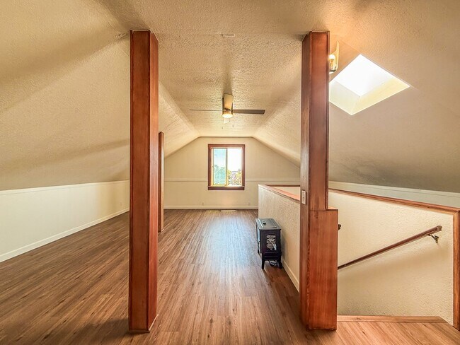 Foto del edificio - 158 N Ocean Ave