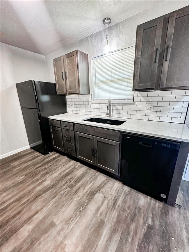 Foto del edificio - 4710 NW Motif Manor Blvd