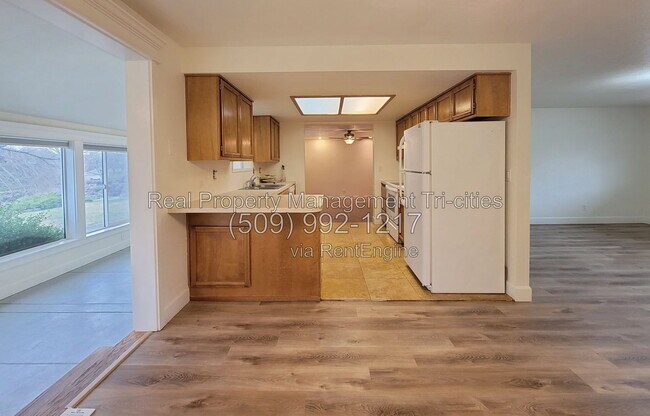 Foto del edificio - 249 Rachel Rd