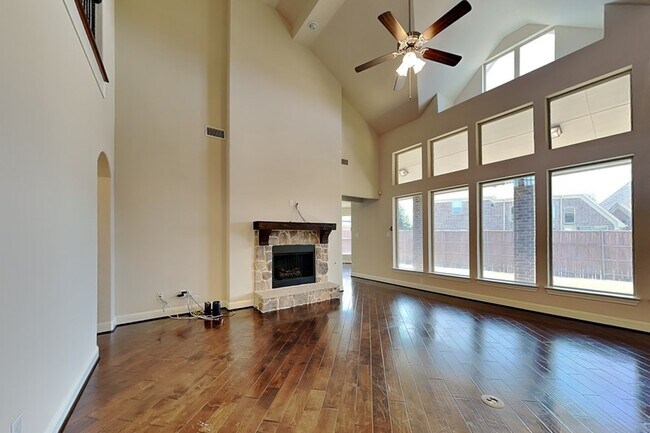 Foto del edificio - 3006 Knightsbridge Ln