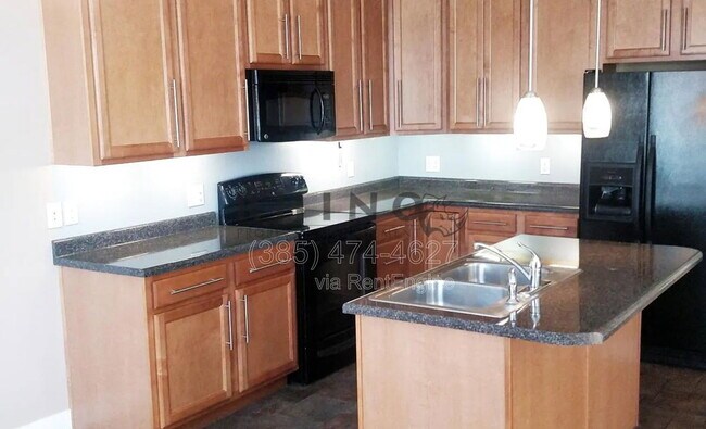 Foto del edificio - 10367 S Oquirrh Lk Rd