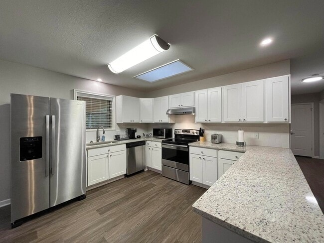 Foto del edificio - 6503 Chaparral St