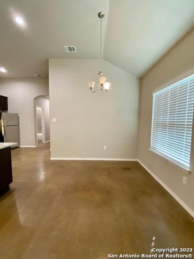 Building Photo - 1138 Burek Cross