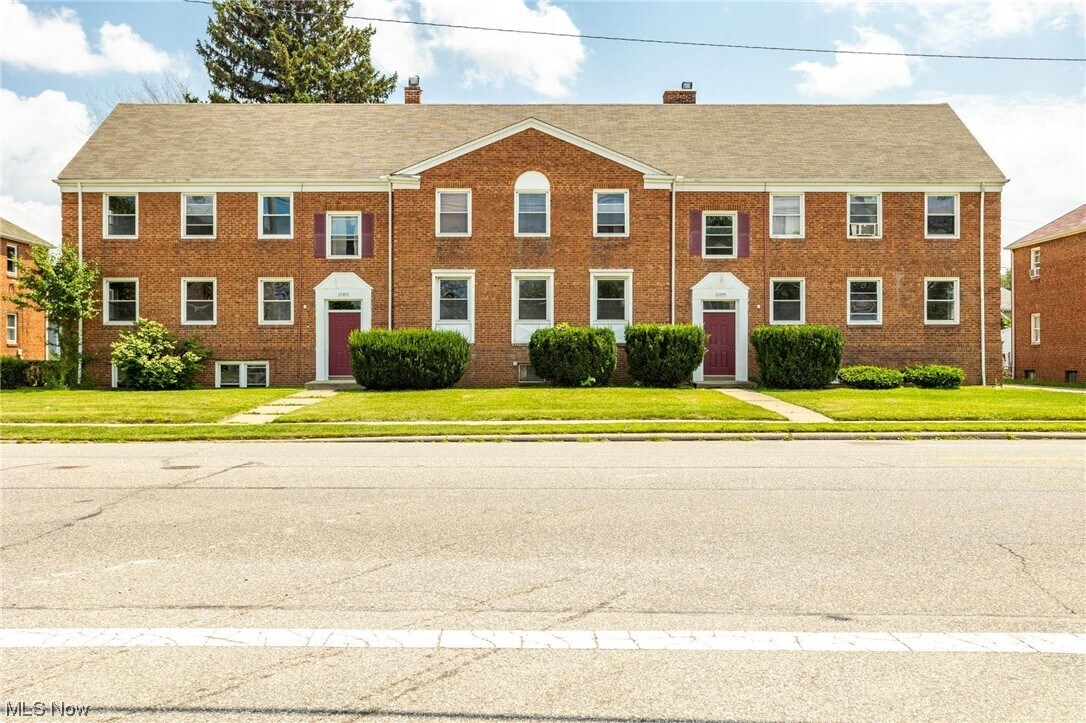 15109 Triskett Rd Unit 2, Cleveland, OH 44111 Room for Rent in
