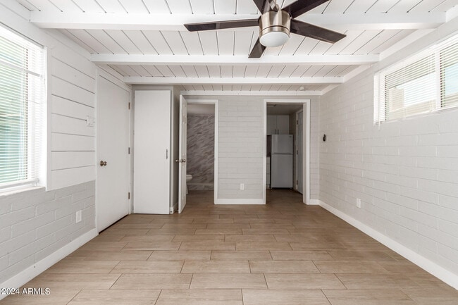 Foto del edificio - 3027 N 37th St