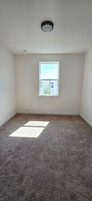 Foto del edificio - 13545 Larkton Ln