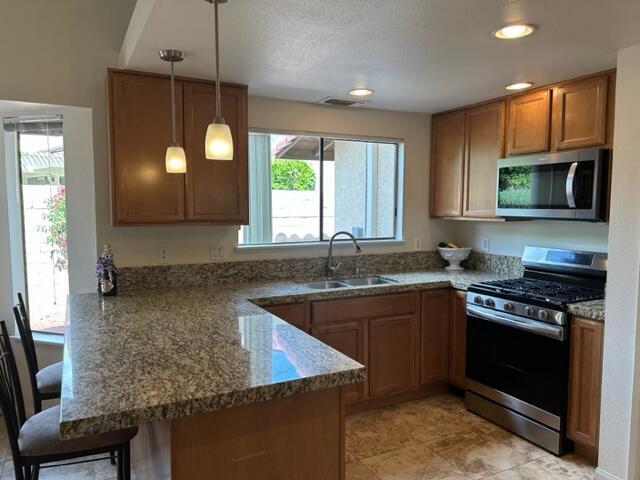 Foto del edificio - 40312 Sagewood Dr