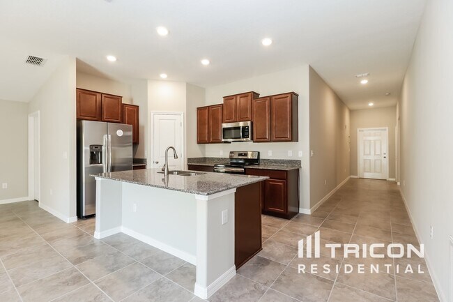 Building Photo - 1732 Broad Winged Hawk Dr