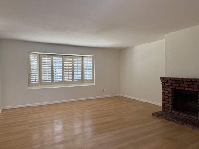 Foto del edificio - 4195 Kingsley St