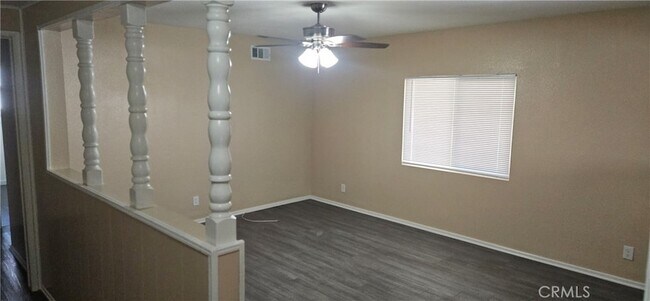 Foto del edificio - 12431 Avocado Ave