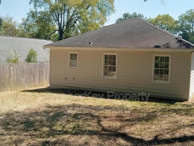 Building Photo - 4721 13th Ave