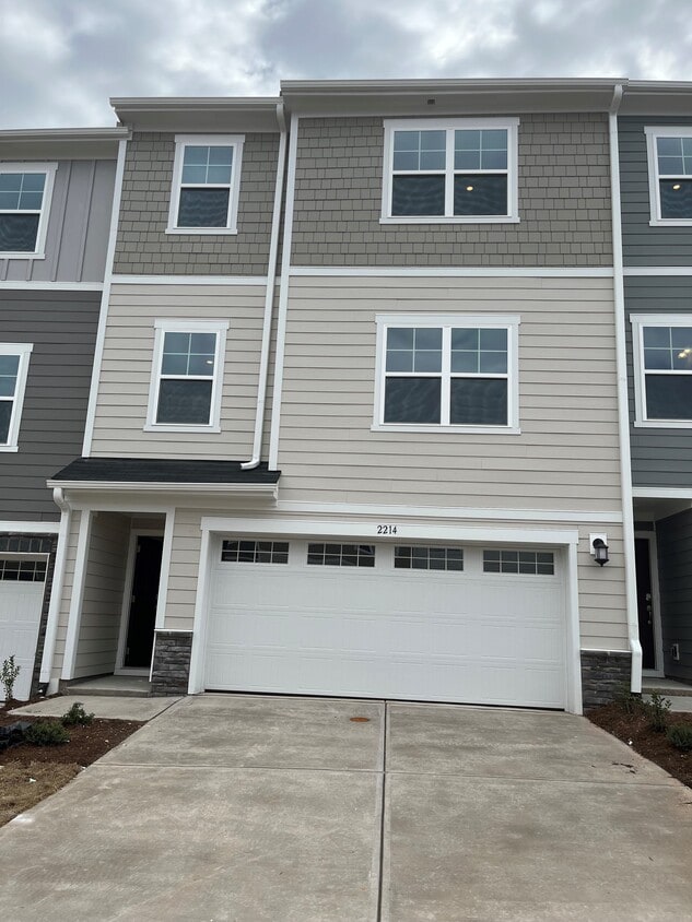 2214 Terrawood Dr, Durham, NC 27703 Townhome Rentals in Durham NC