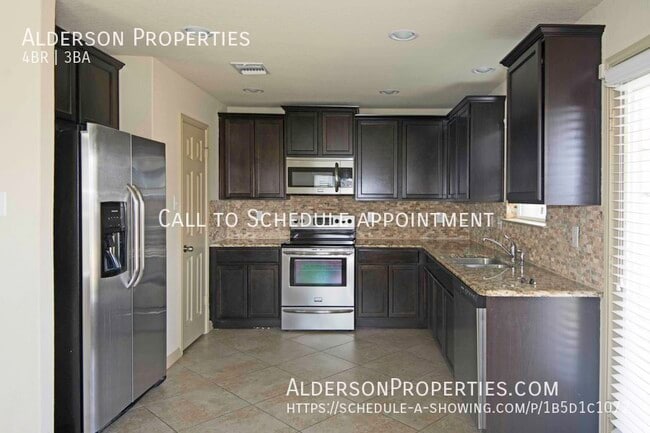 Building Photo - 864 Foxfire-