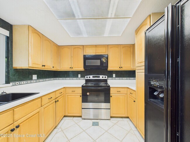 Foto del edificio - 2265 44th Ave