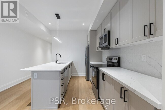 Building Photo - 53 Harriet St