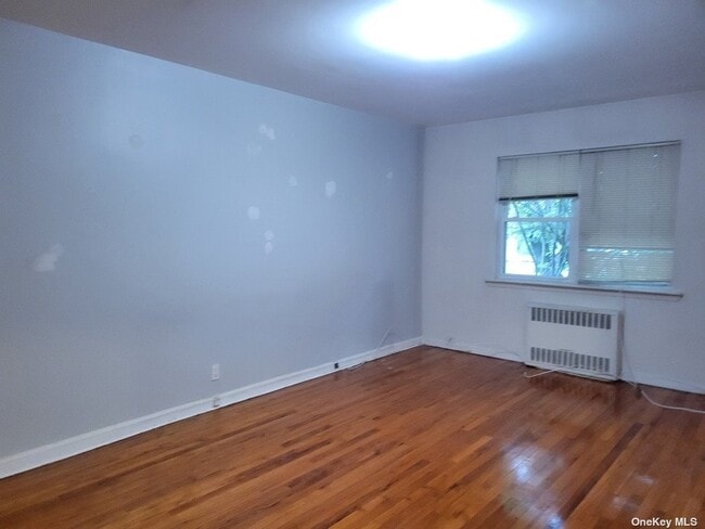 Building Photo - 10-13-13 154th St