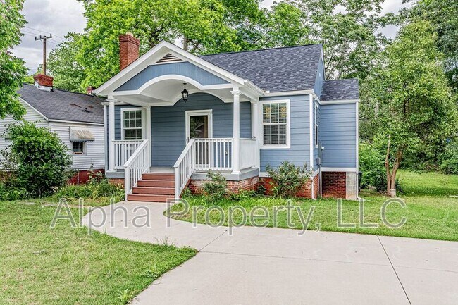Building Photo - 3 Skyland Dr
