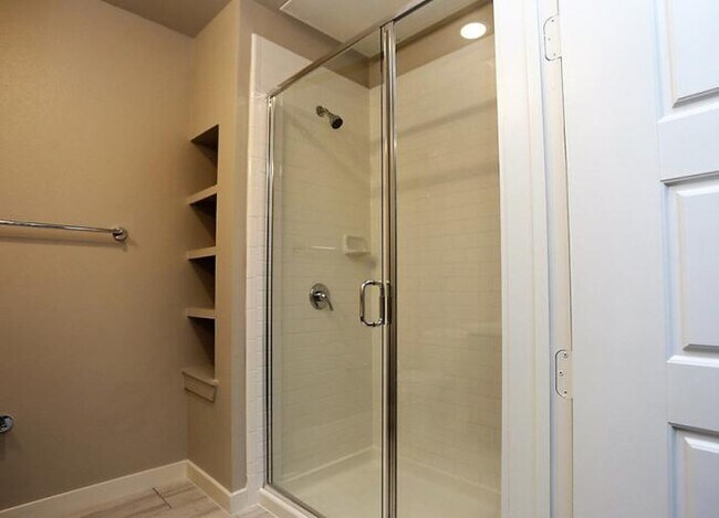 Building Photo - 1 bedroom in Dallas TX 75204
