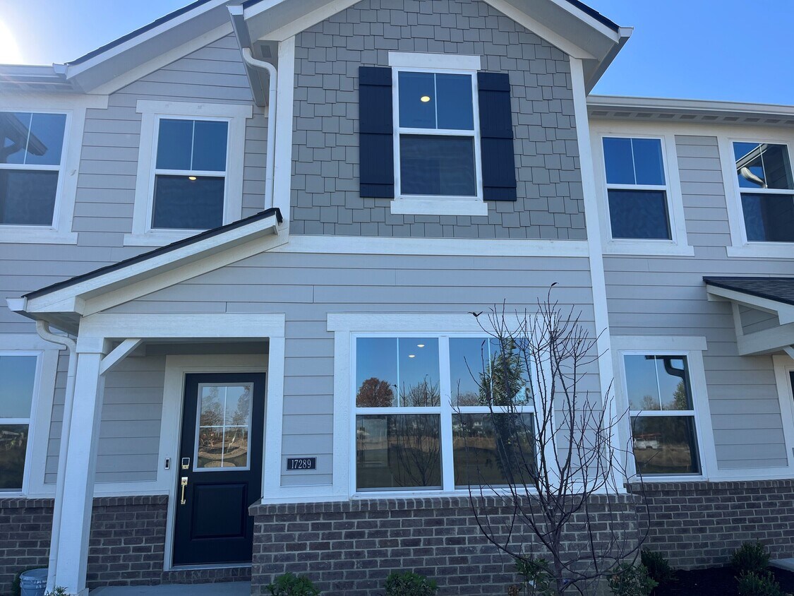 17289 Rancorn Pl, Carmel, IN 46074 Condo for Rent in Carmel, IN