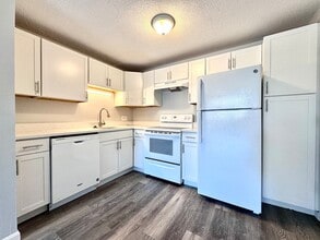 Building Photo - 130 North St