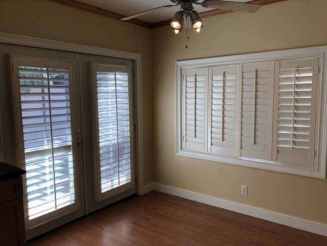 Foto del edificio - 507 E Cypress St