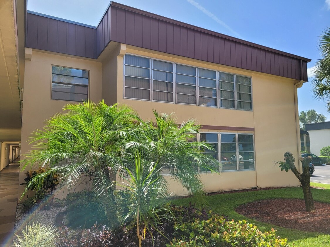 115 Capri C 115 Delray Beach Fl 33484 Room for Rent in Delray Beach