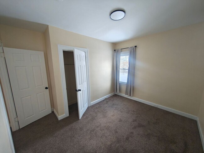 Foto del edificio - 4427 W 49th St