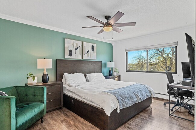 Foto del edificio - 3023 Lynn Ave