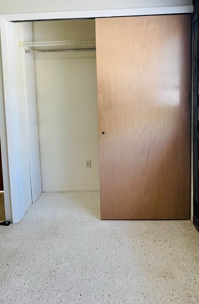 Foto del edificio - 4090 Springs Ln