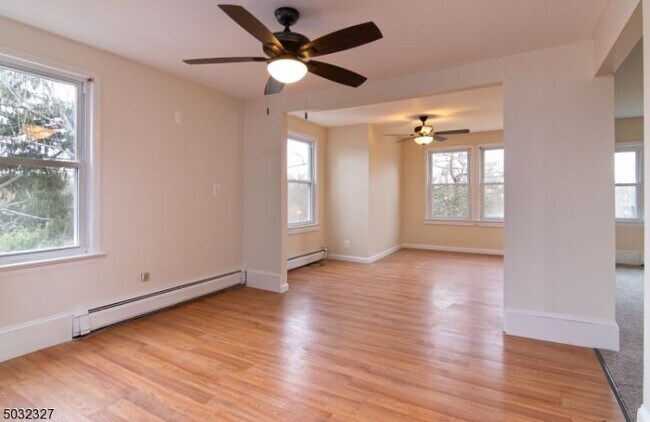 Building Photo - 26 Susquehanna Ave