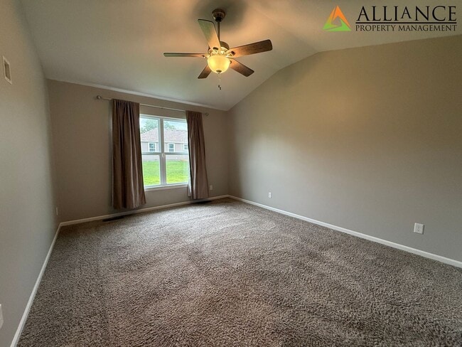 Building Photo - Newly Painted! Beautiful Home in Rock Creek School District!