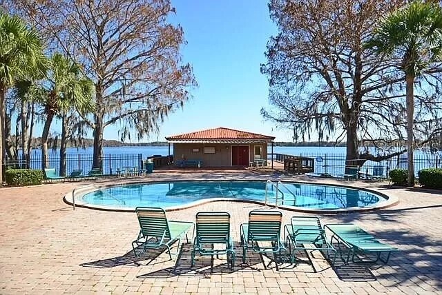 Community Pool & Clubhouse - 1171 Calle Del Rey