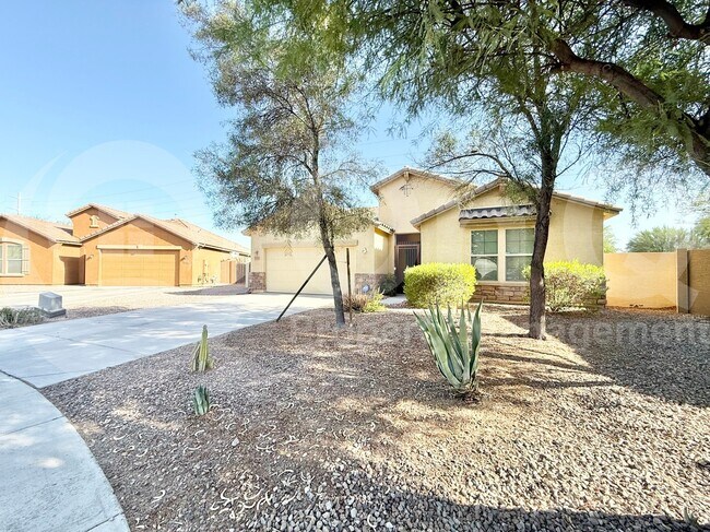Foto del edificio - 7704 S 23rd Ln