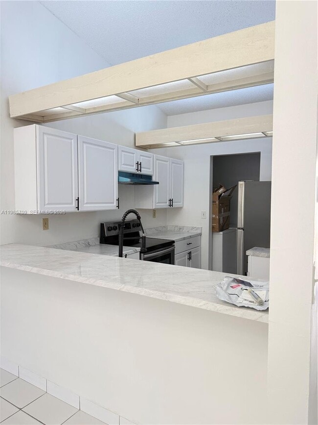 Building Photo - 12324 SW 148th Terrace