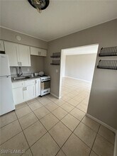 Building Photo - 2452 Stella St