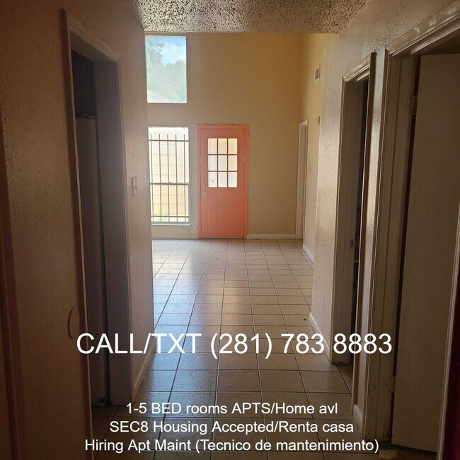 Building Photo - PV- 12314 Wild Pine Dr