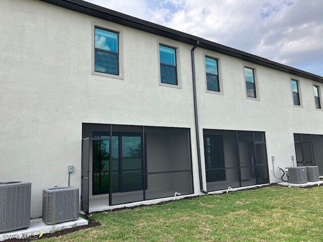 Building Photo - 14117 Pine Lodge Ln