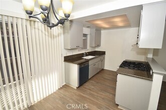 Building Photo - 9872 Highland Ave