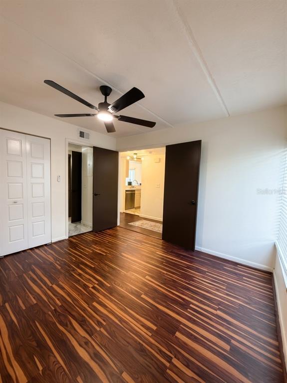 Foto del edificio - 4410 White Pine Ave